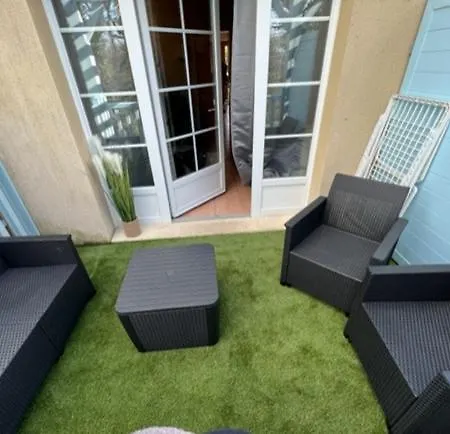 Apartment La Mondesir 3 Etoiles